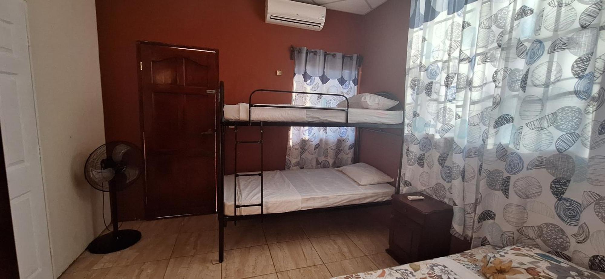Villalobos Hotel Managua Kültér fotó