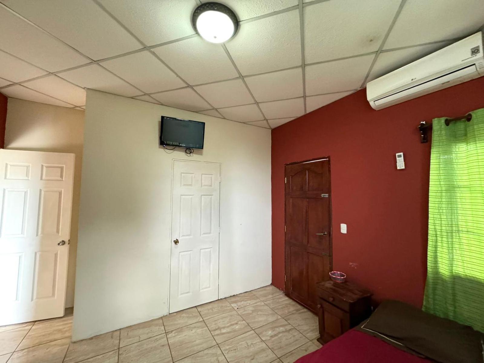 Villalobos Hotel Managua Kültér fotó